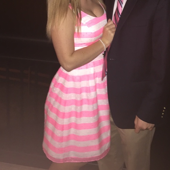 A-line dress - Picture 3 of 3